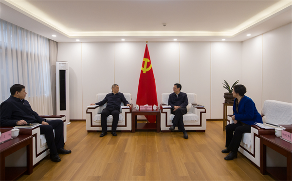 蔡邦银会见内江市委副书记、市长薛学深一行