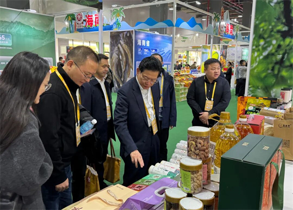 蔡邦银率队赴广东惠州参加2025脱贫地区农副产品产销对接活动